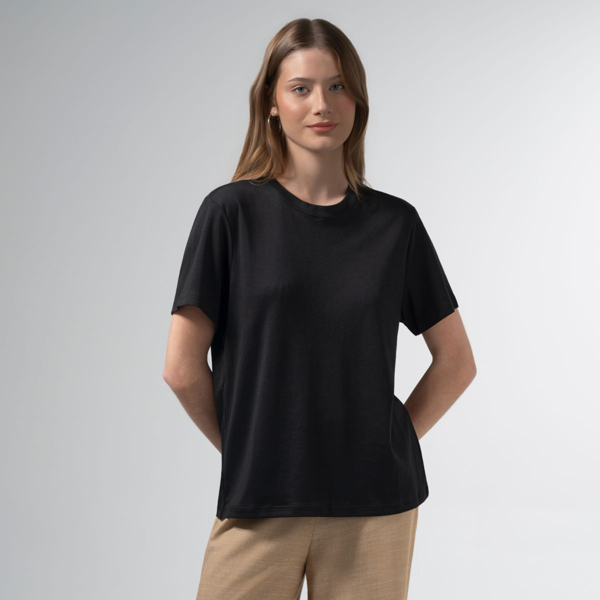 08 04 0015 Camiseta Francesca Preto 011
